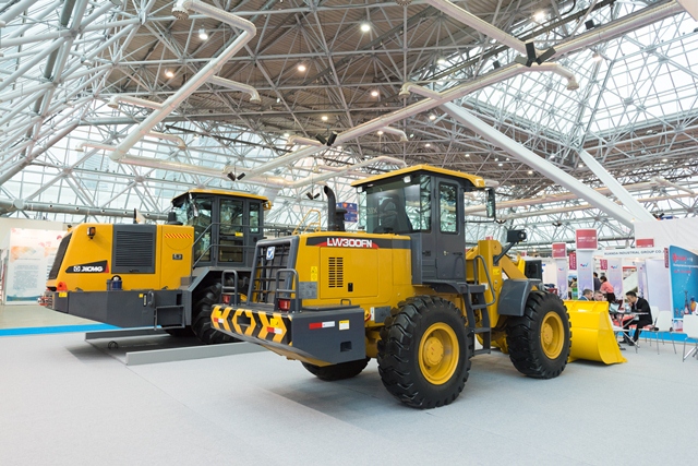 Национальная китайская выставка машиностроения и инноваций China Machinery Fair Экспозиция